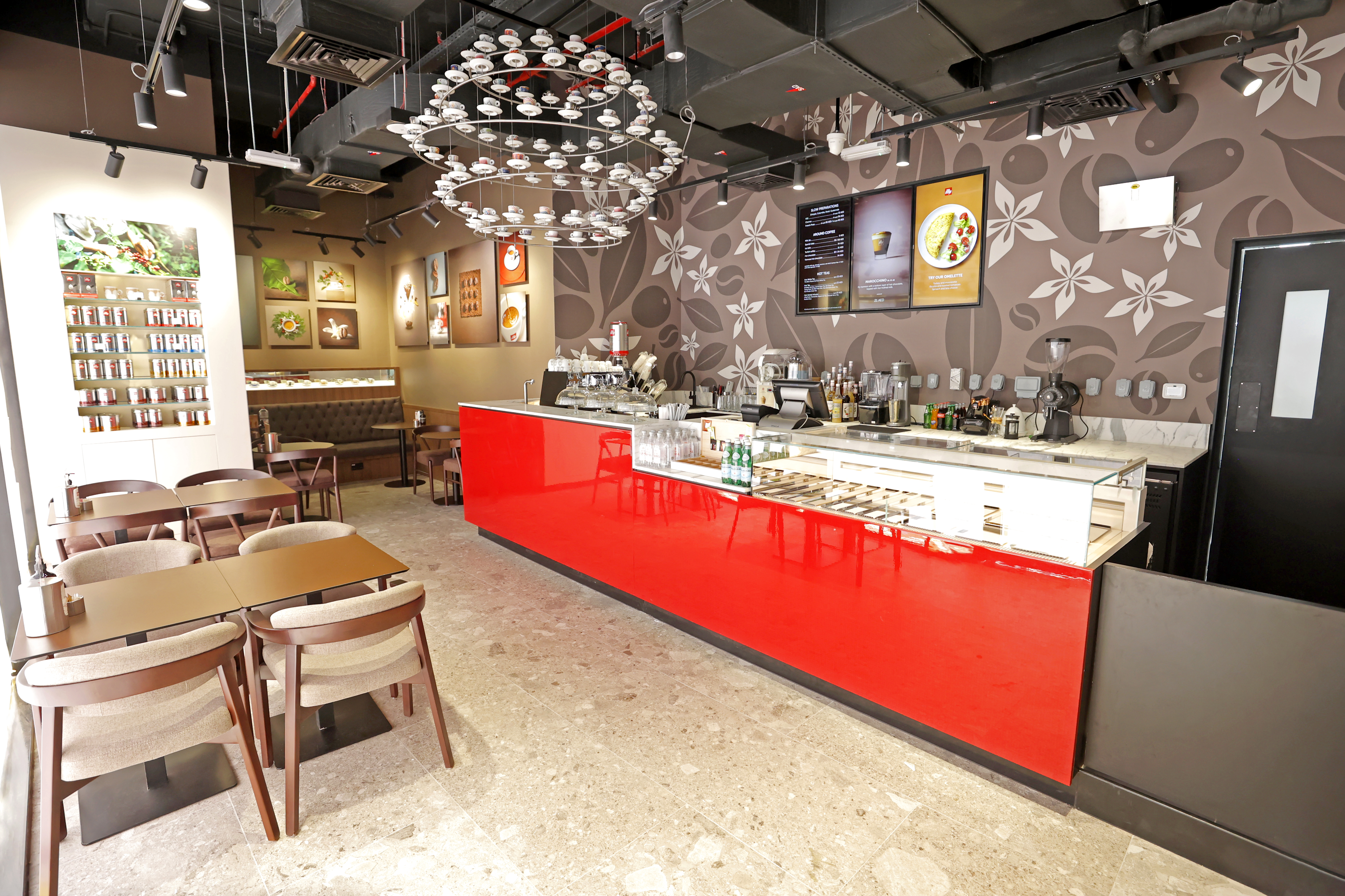Illy gallery 2